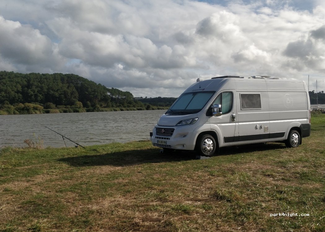 (56350) Béganne - Unnamed Road — foto 4