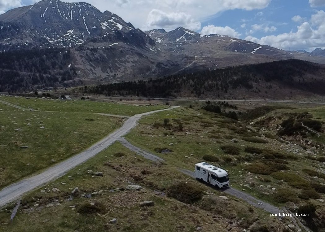 (66760) Porté-Puymorens - Chemin Eugène — foto 3