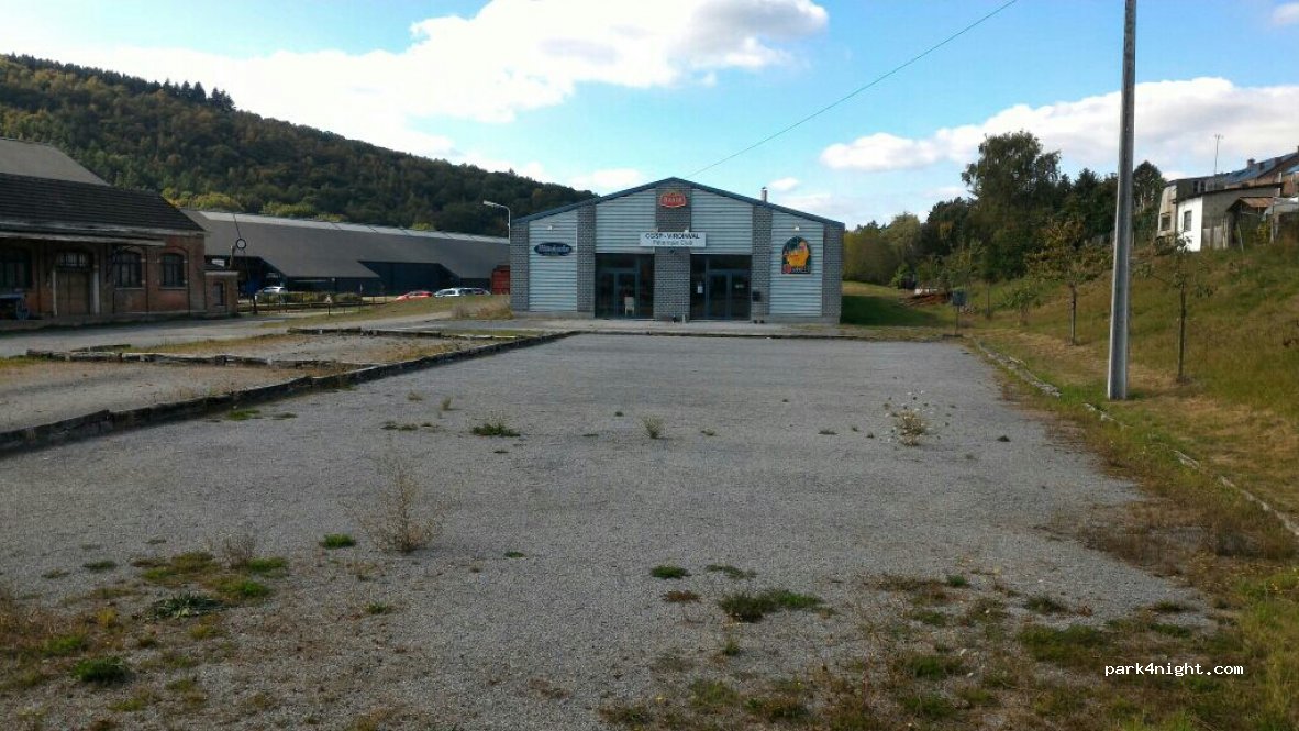 (5670) Viroinval - 81 Rue de la Gare — foto