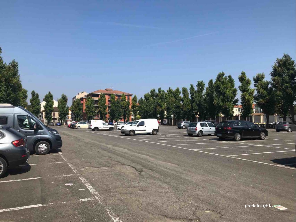 (15121) Alessandria - 10 Piazza Divina Provvidenza — foto 2