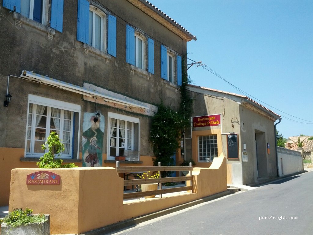 (34360) Saint-Jean-de-Minervois - D176 — foto 2