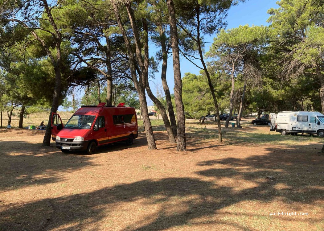 (85360) Ulcinj - 184 R-17 — foto