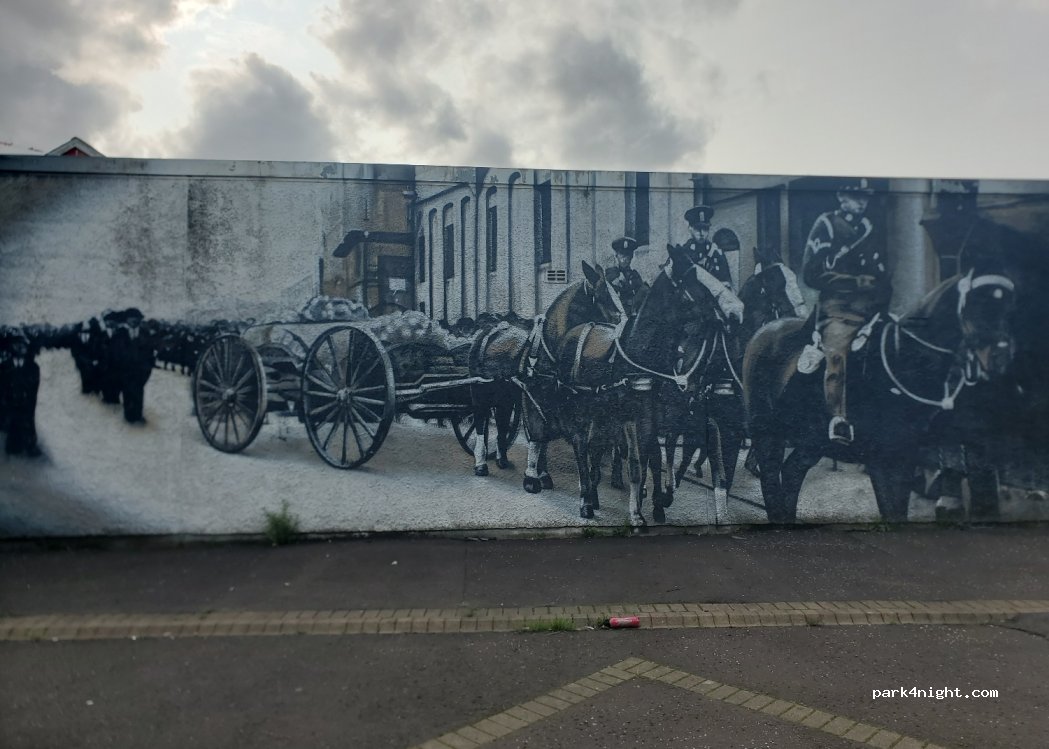 (BT13 1FD) Belfast - 136 Shankill Road — foto 3