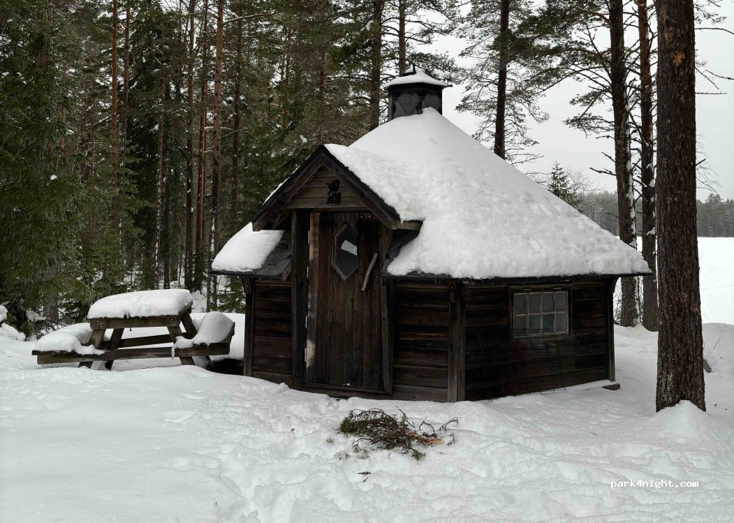 (820 77)  - 7 SÖRFJÄRDEN SKÄRKARLSVÄGEN — foto 3