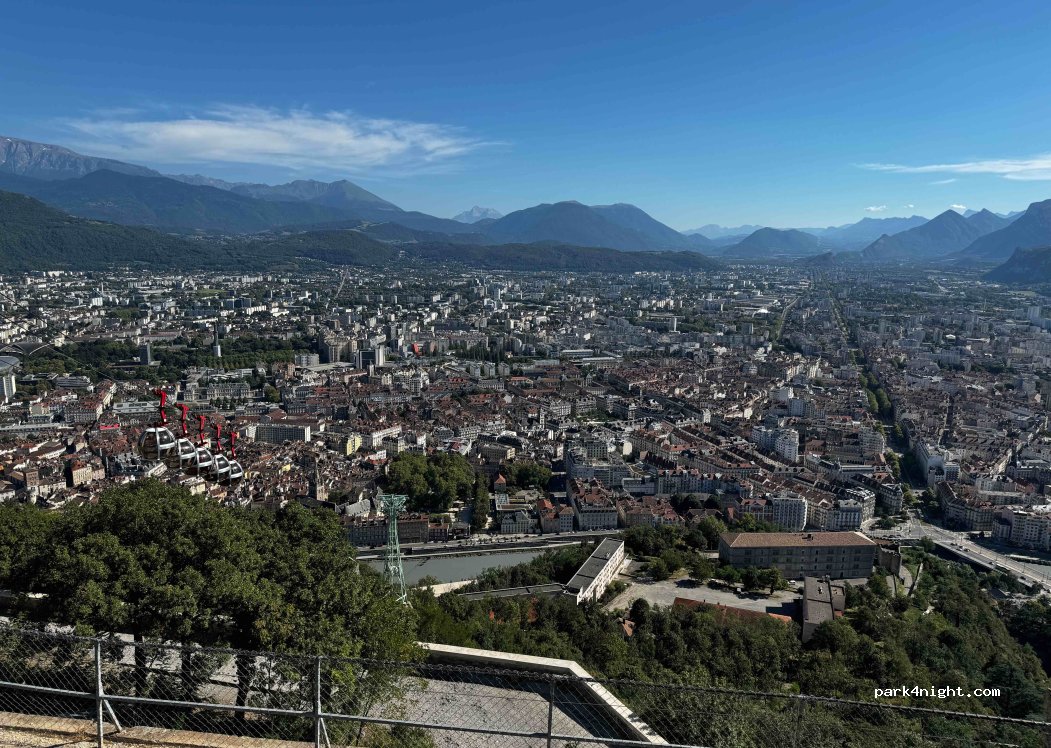 (38000) Grenoble - 5 Chemin de la Bastille — foto 4