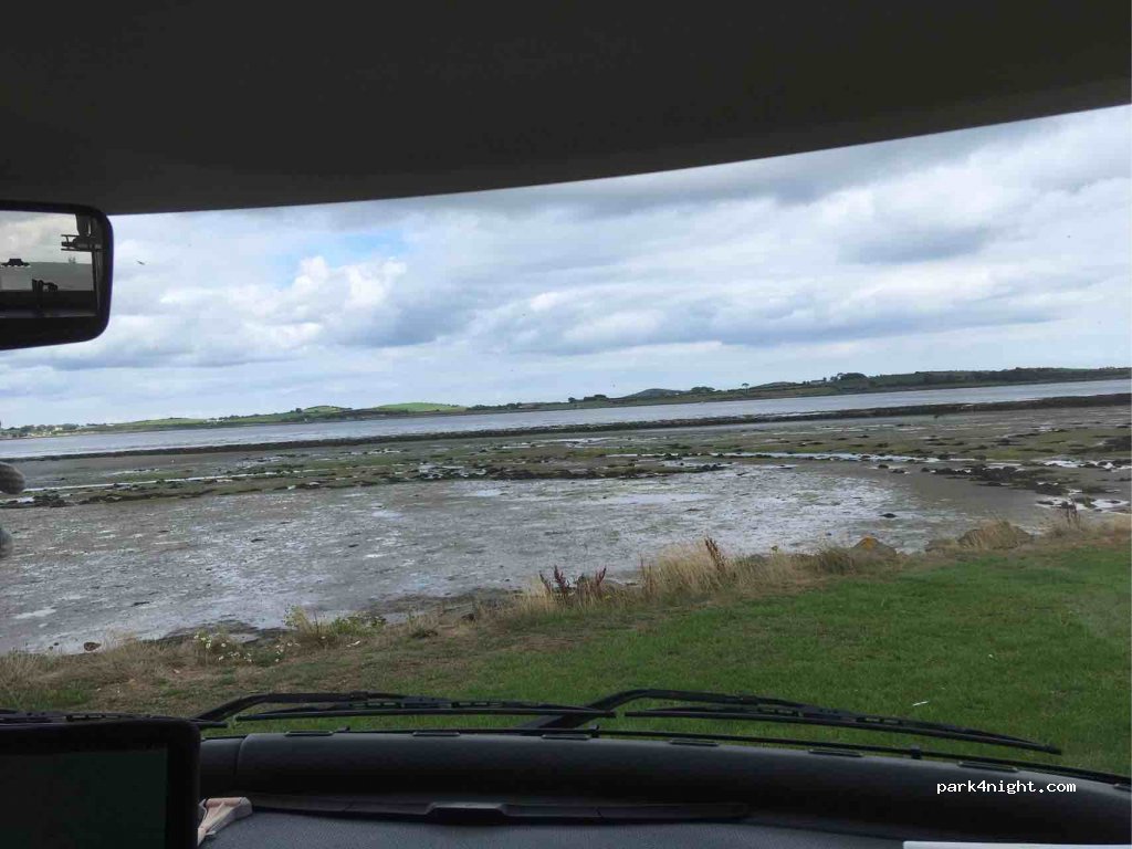 (BT30 7NW) Strangford - 81 Shore Road — foto