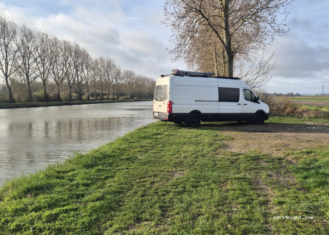 (59630) Looberghe - Unnamed Road — foto 5
