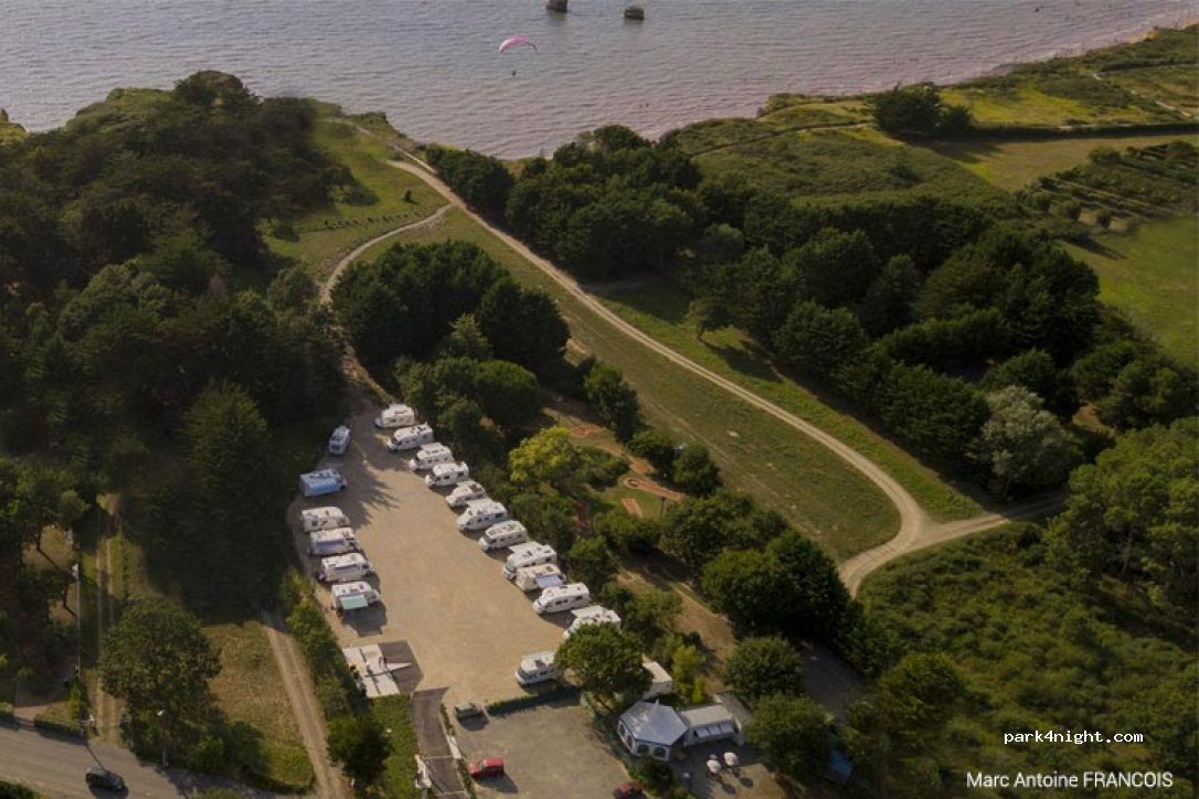 Aire De Camping car De La Mine D Or — foto 3