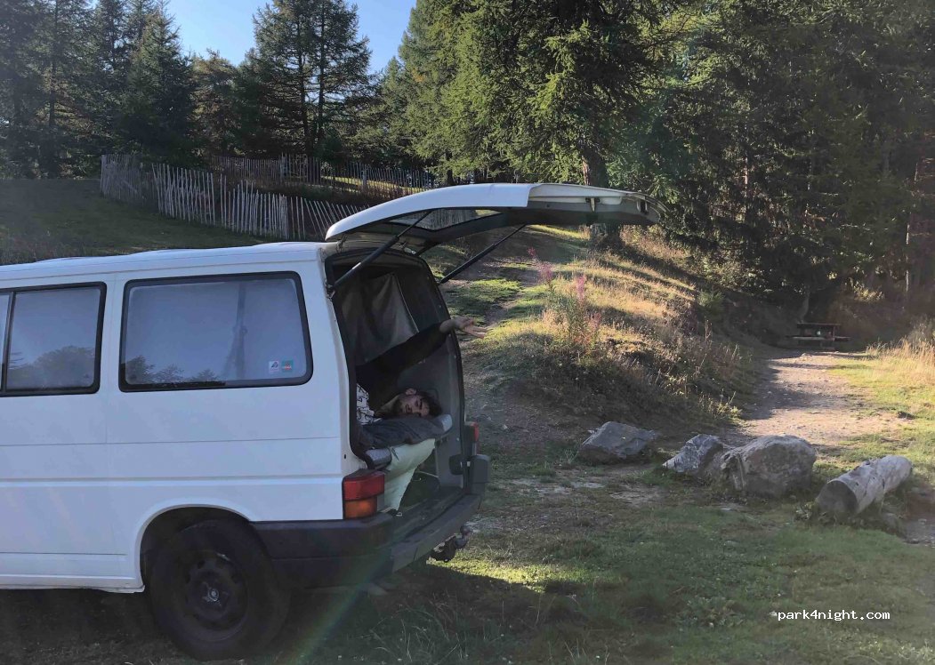 (73870) Montricher-Albanne - Unnamed Road — foto