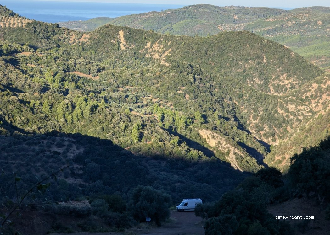 (240 03) Avlona - Unnamed Road — foto 5