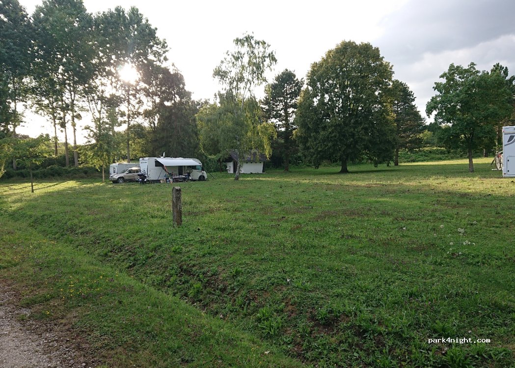 Pellevoisin municipal campsite — foto