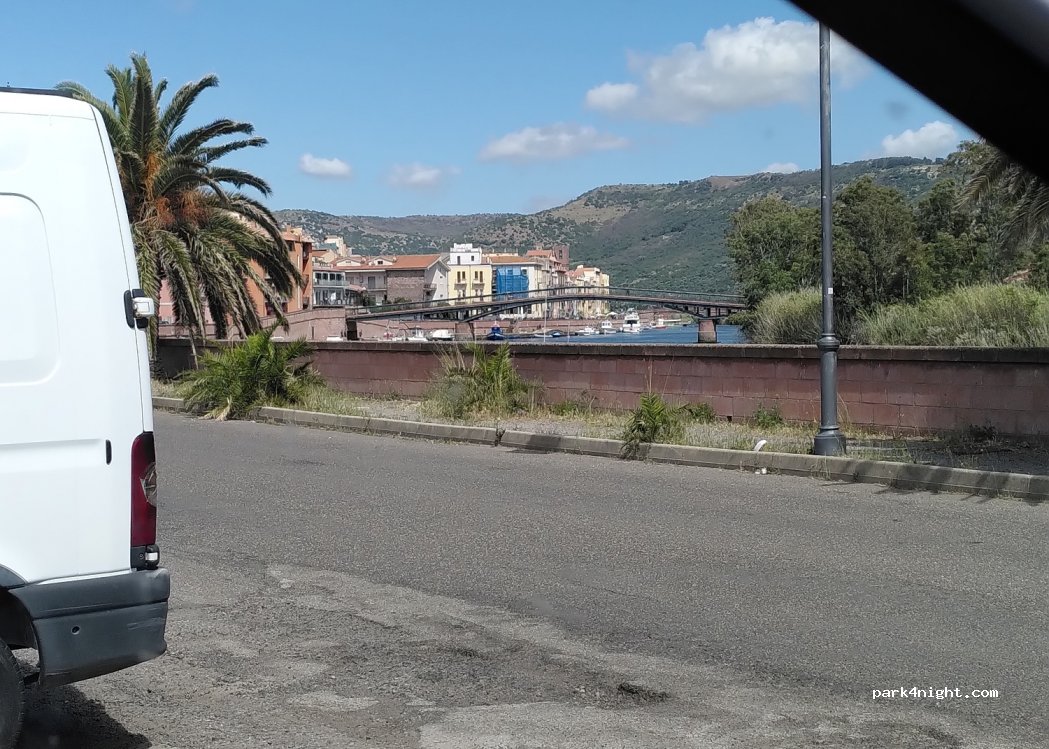 (08013) Bosa - 91 Lungo Temo Alcide De Gasperi — foto 3