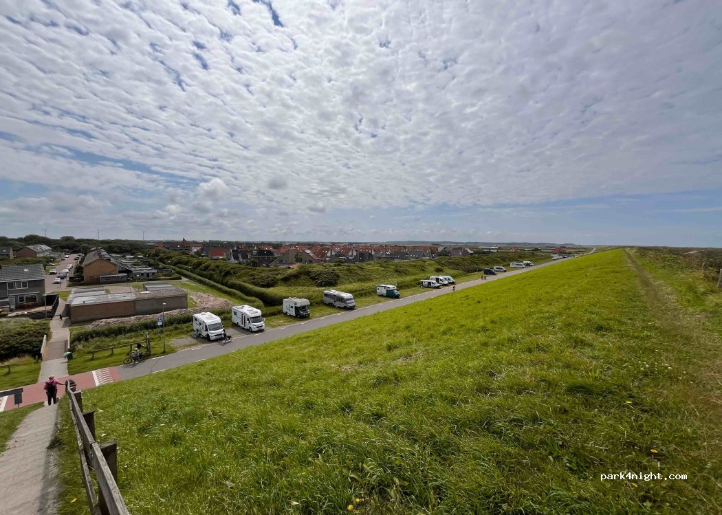 (1755 RG) Petten - Spreeuwendijk — foto 2