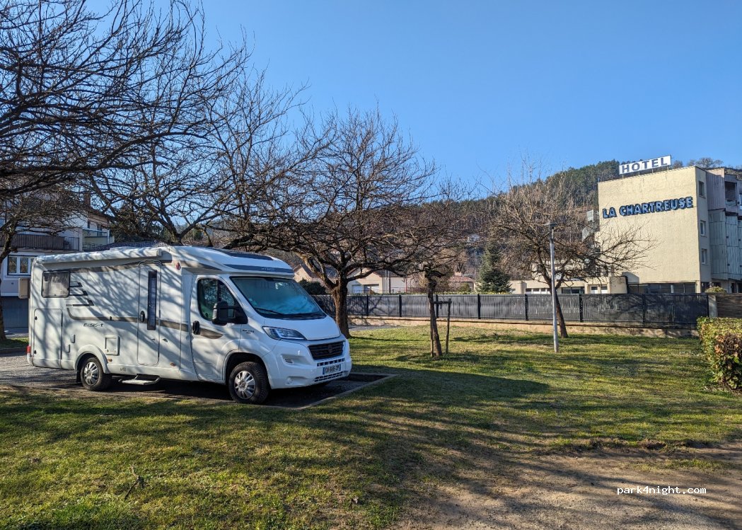 Aire de camping-cars Cahors — foto 3