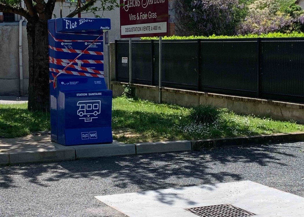 Aire de camping-cars Cahors — foto 4