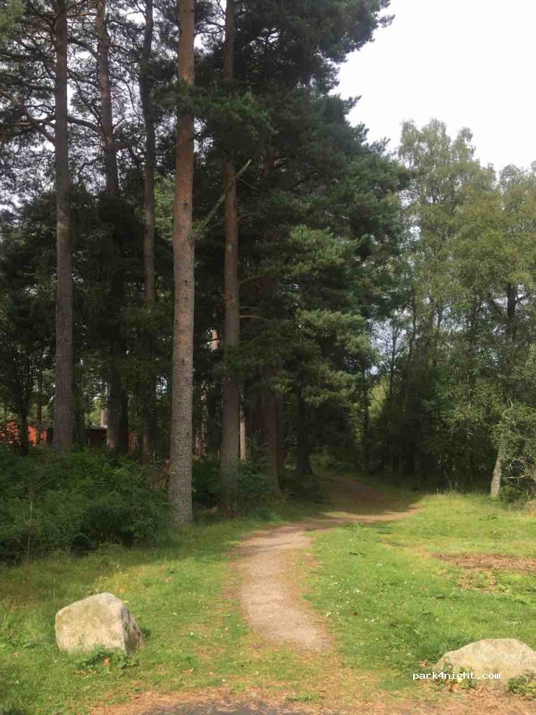 (AB34 5LW) Dinnet - Ballater Road — foto 3