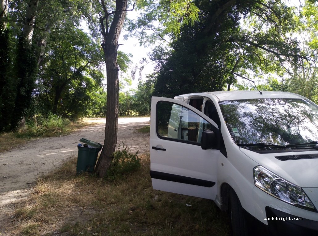 (84360) Lauris - 1103 Chemin du Loste — foto
