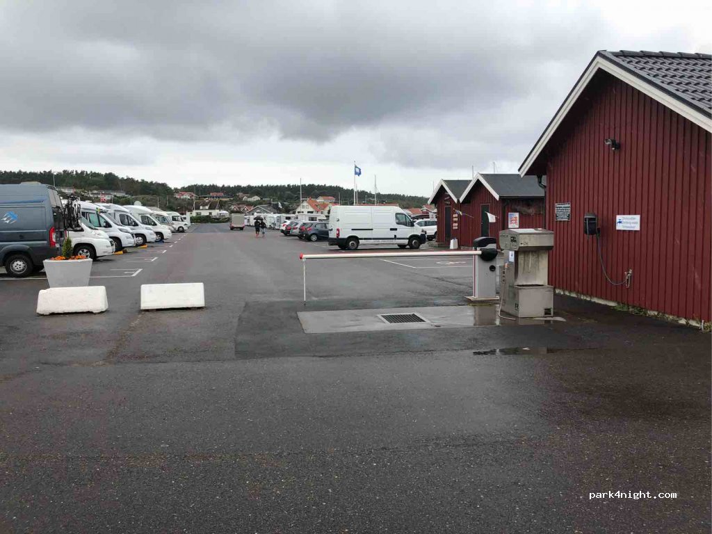 (432 63) Bua - 3 Bua Hamn — foto