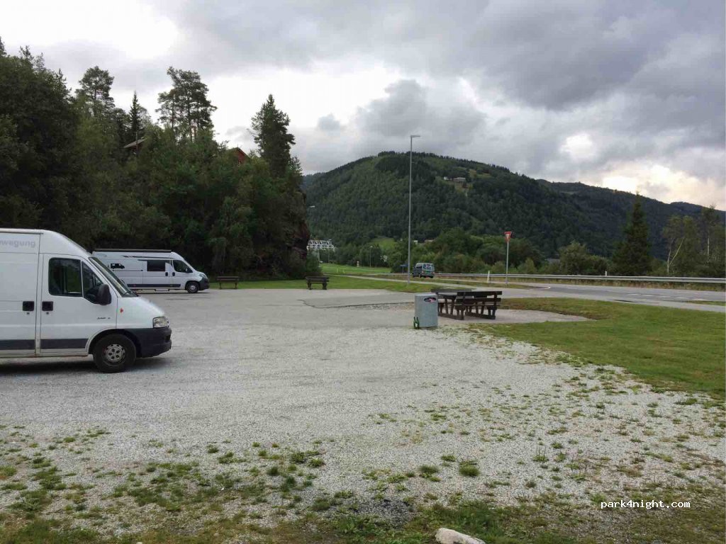 (5713)  - 48 Oppheimsvegen — foto