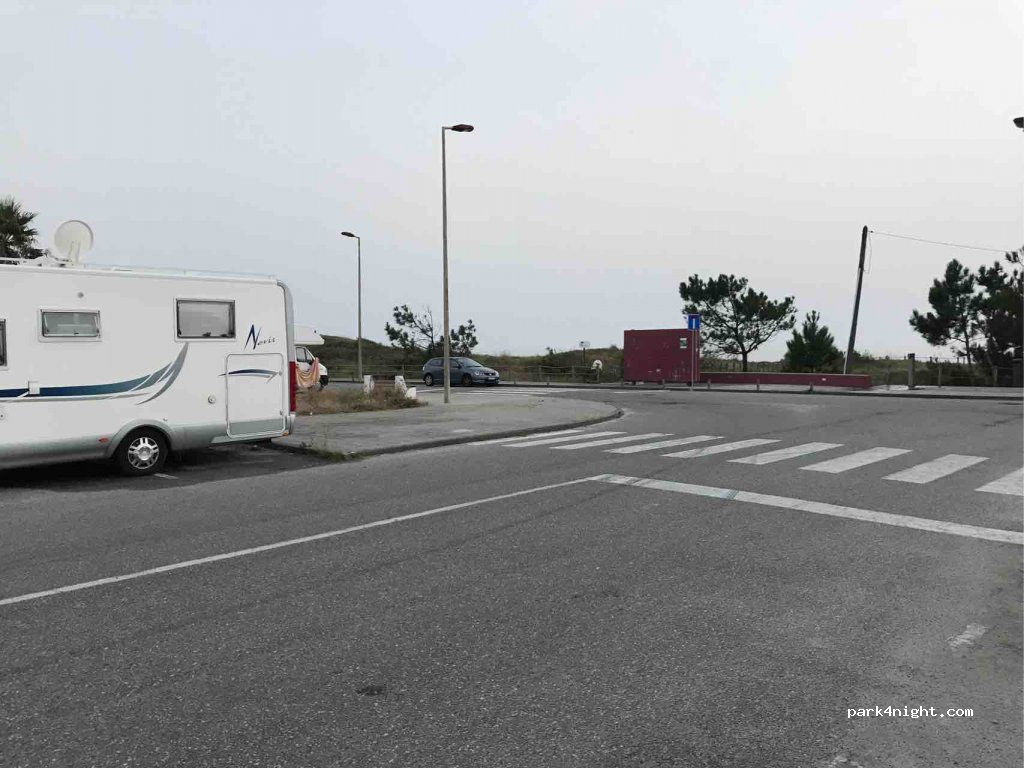 (4935) Chafé - 33 Avenida Marginal — foto 2