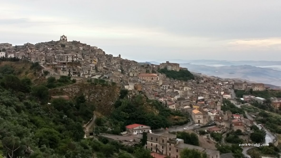 (93014) Mussomeli - Piazzale Mongibello — foto