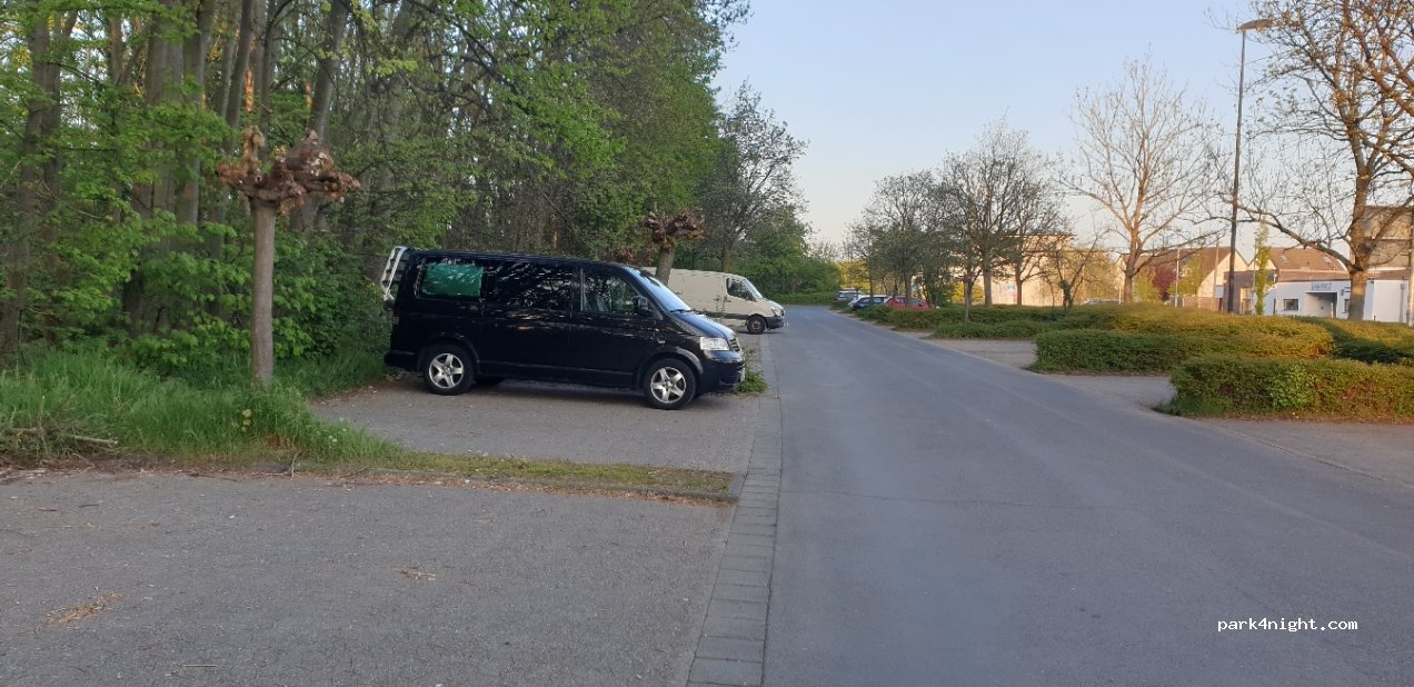 (53844) Troisdorf - 113 Uckendorfer Straße — foto 2