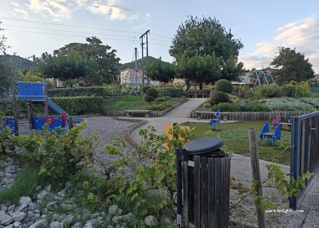 (07000) Saint-Julien-en-Saint-Alban - L'Église — foto 4