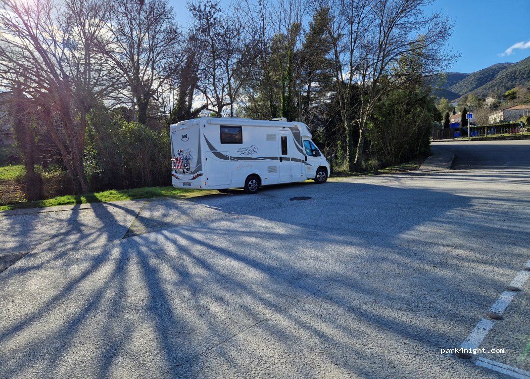 (07000) Saint-Julien-en-Saint-Alban - L'Église — foto 5