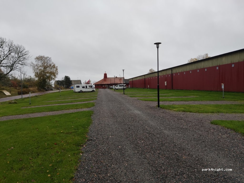 (464 93) Mellerud - 8 SUNNANÅ HAMN — foto
