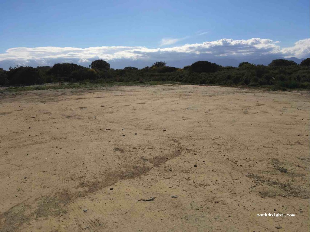 (20270) Aléria - Unnamed Road — foto