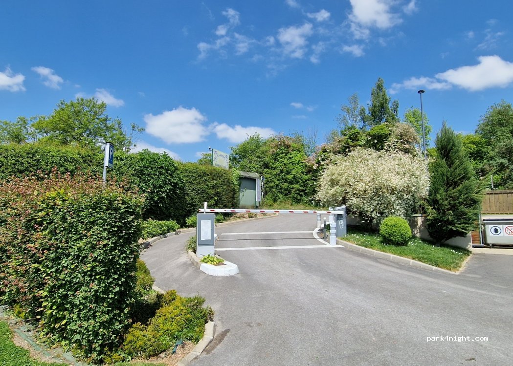 (76270) Neufchâtel-en-Bray - Rue Grande Flandre — foto 2
