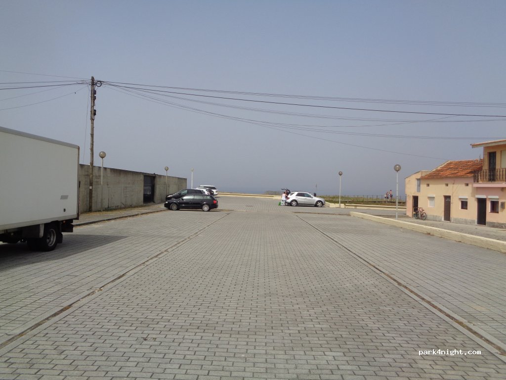 (4495) Póvoa de Varzim - Rua da Marginal — foto