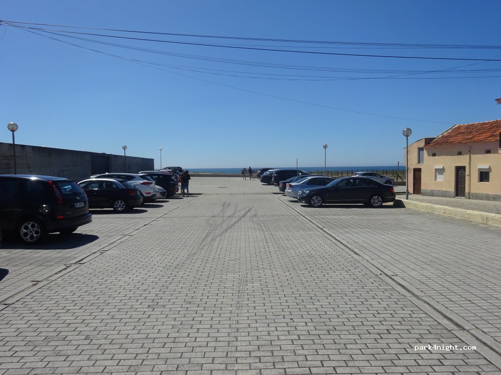 (4495) Póvoa de Varzim - Rua da Marginal — foto 2