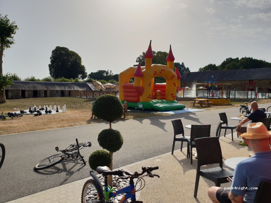 Camping  Domaine du Logis — foto