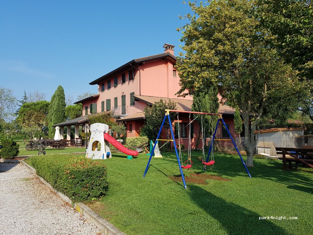 Agriturismo Ai Feudi — foto