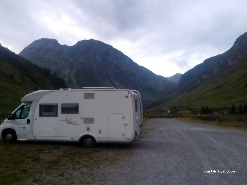 (73150) Val-d'Isère - Unnamed Road — foto