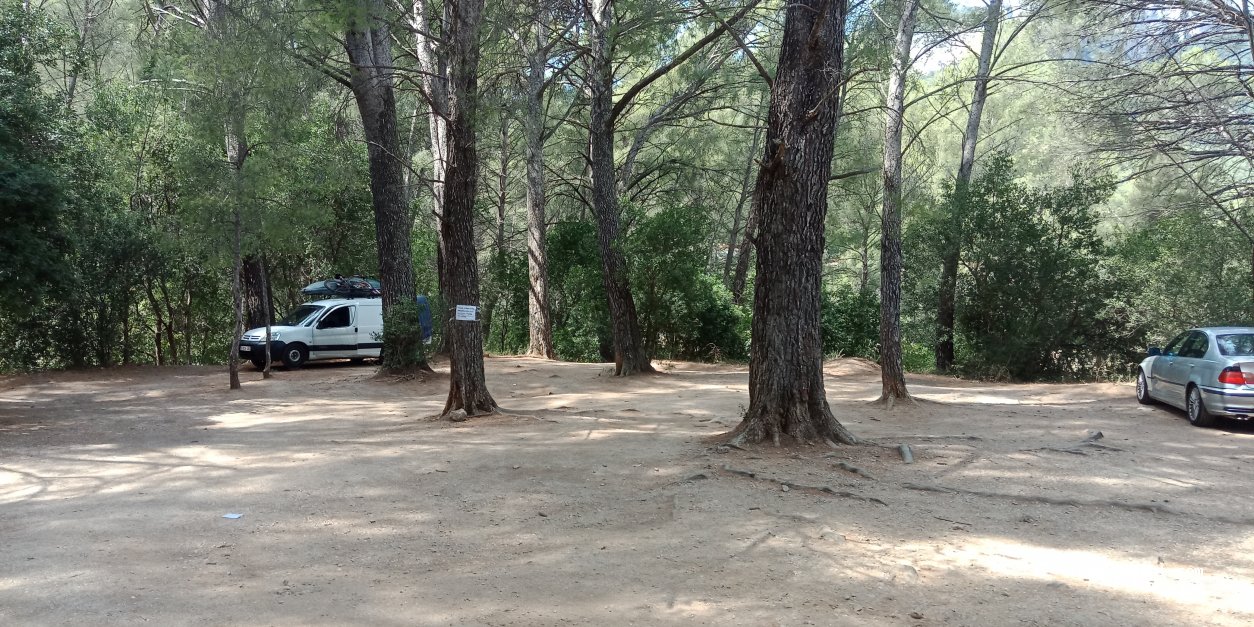 (83200) Le Revest-les-Eaux - 571 Les Camps — foto 3