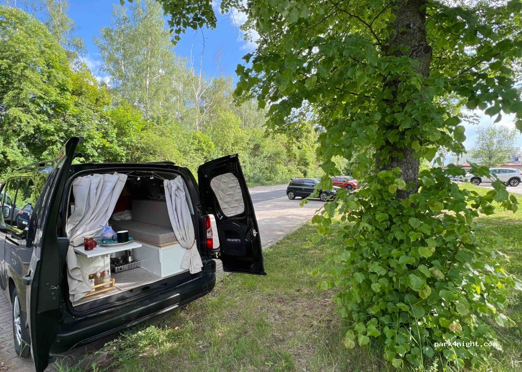 (363 01) Ostrov - U Nemocnice — foto 3