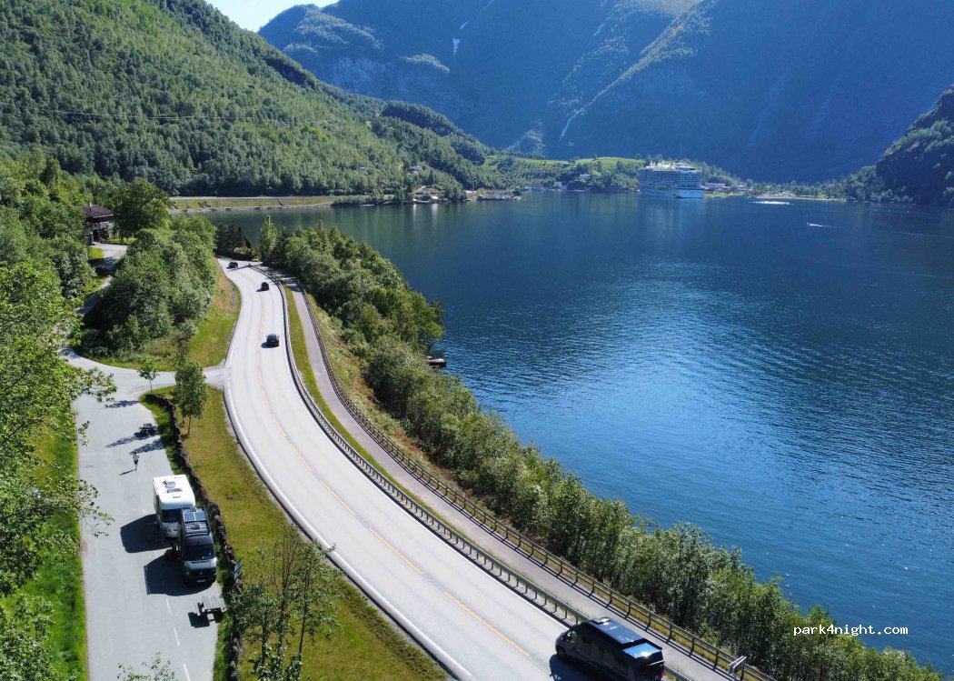 (5745) Aurland - Strandavegen — foto