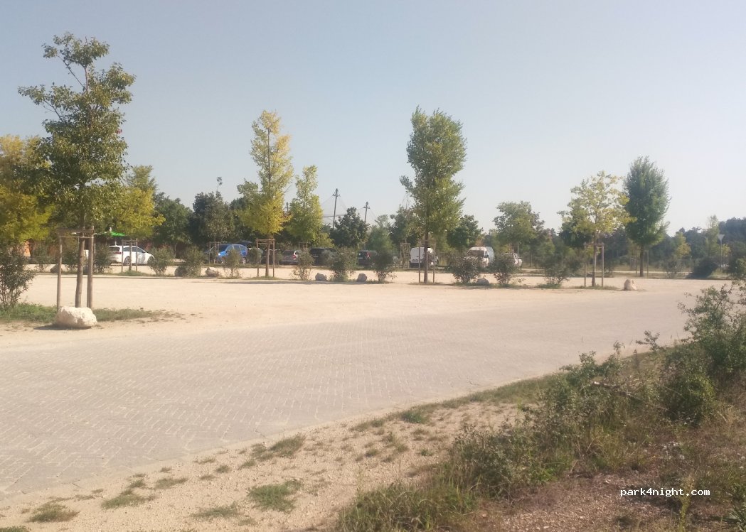 (8200) Veszprém - 11 Kőhíd utca — foto 3