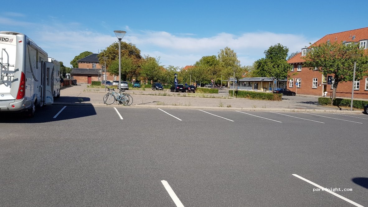 (3050) Humlebæk - 14 Hal Kochs Vej — foto