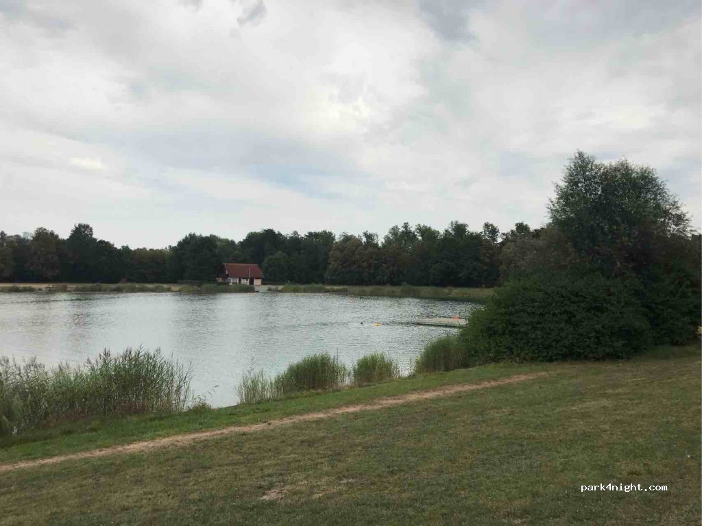 (89423) Gundelfingen an der Donau - 1 Stadionstraße — foto 2