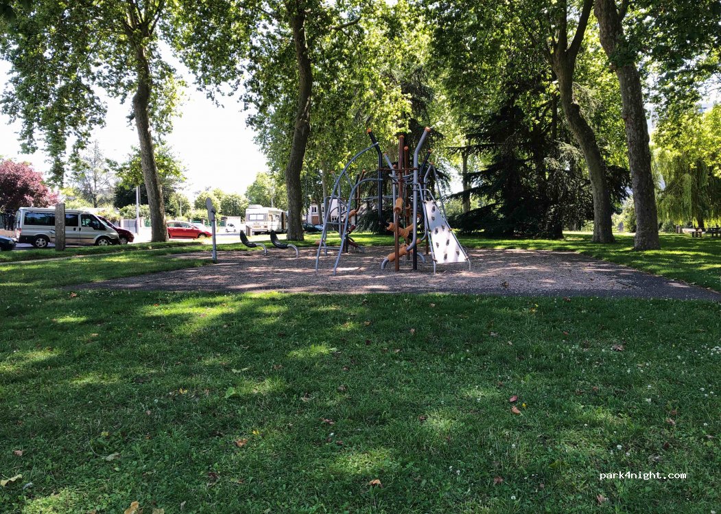 (41100) Vendôme - 3 Rue des États Unis — foto 2
