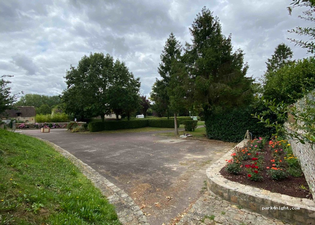 (61190) Saint-Maurice-lès-Charencey - 7 Rue de Brest — foto 2