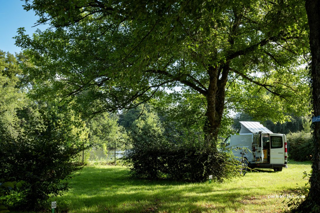 Camping Onlycamp - Les Berges de l'Yonne — foto 4