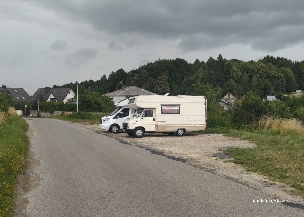 (42-440) Podzamcze - 57 Bonerów — foto 2