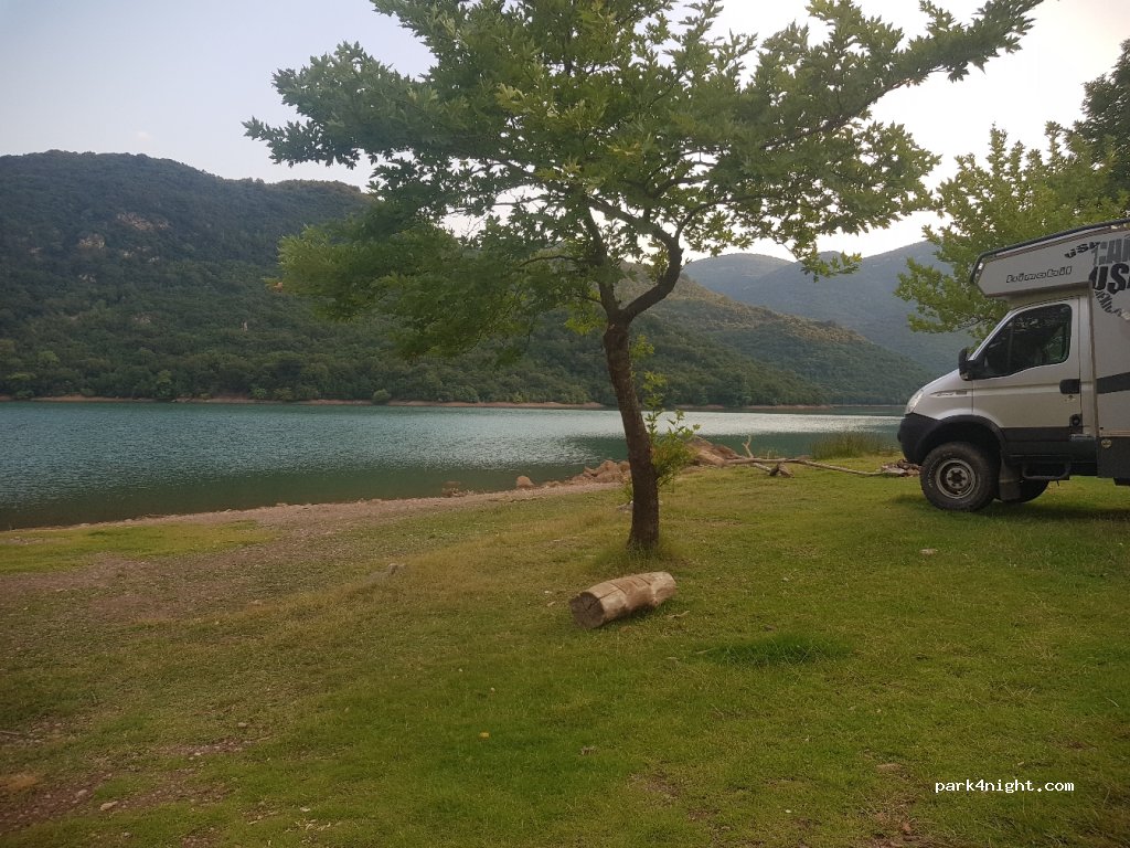 (220 15) Gortynia - Eparchiaki Odos Xirokaritainas - Dafnis — foto