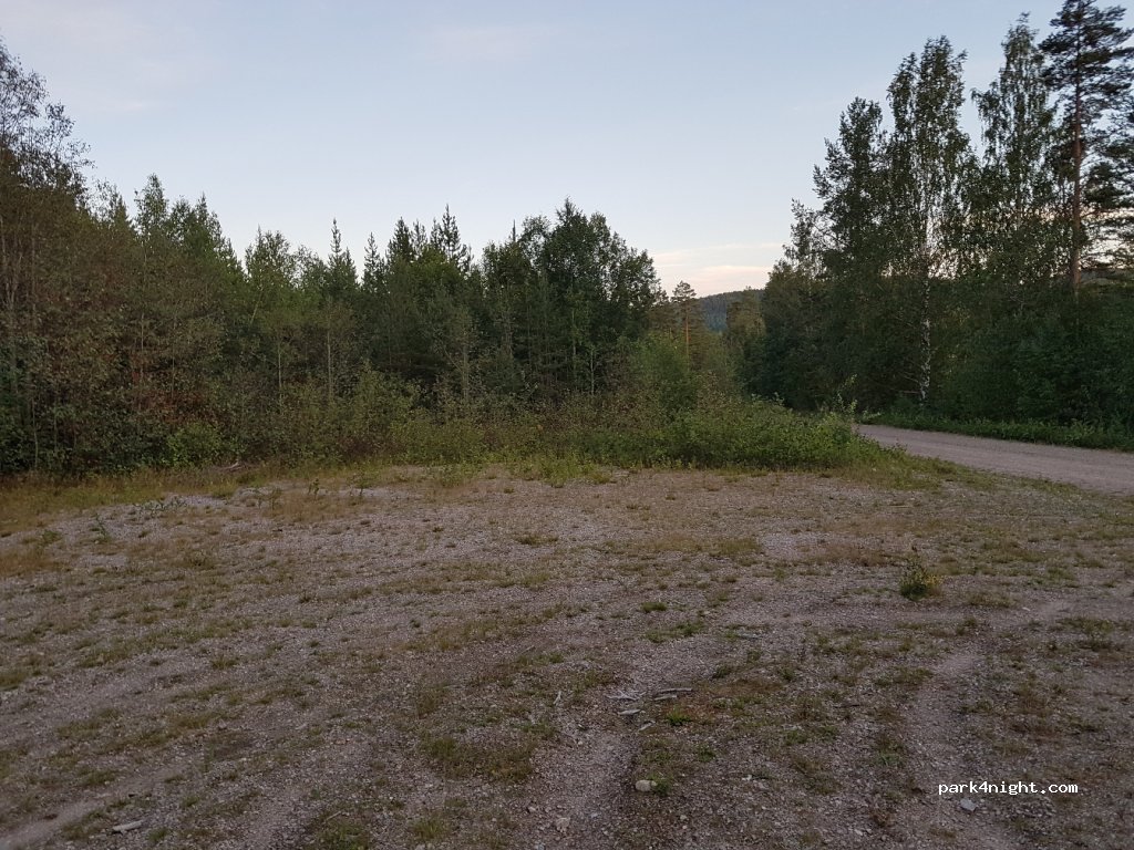 (825 93)  - Unnamed Road — foto