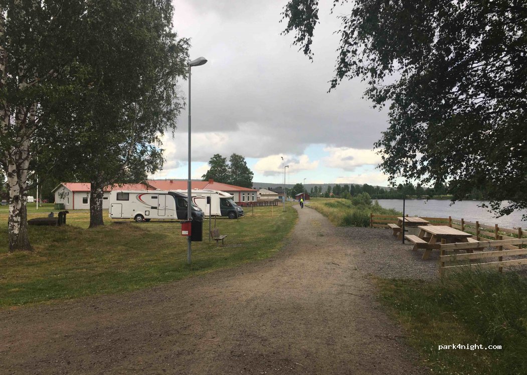 (911 36) Vännäsby - 10 Nöjesgatan — foto 2