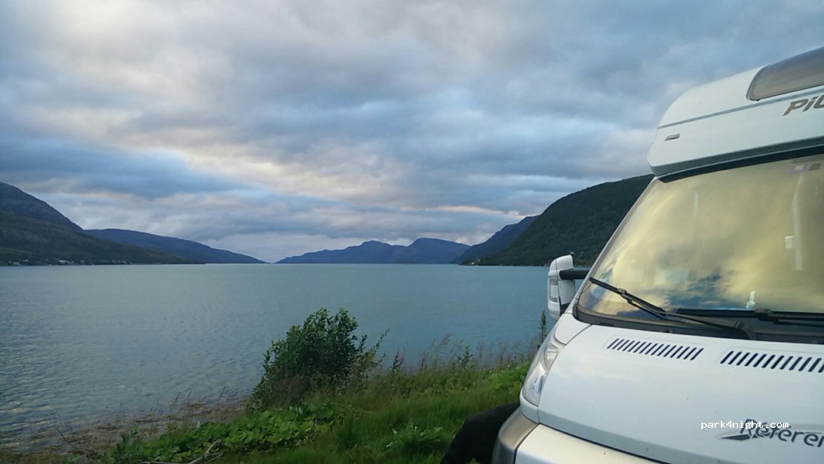 (9100) Kvaløysletta - 395 Primær Fylkesveg 862 — foto